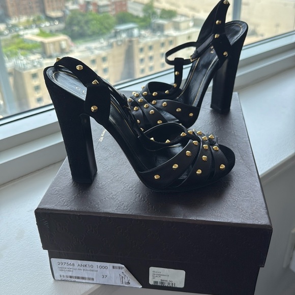Gucci scamosciat sandal 37 - Picture 1 of 6